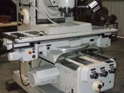 frezarka-uniwersalna-fu400apug-4